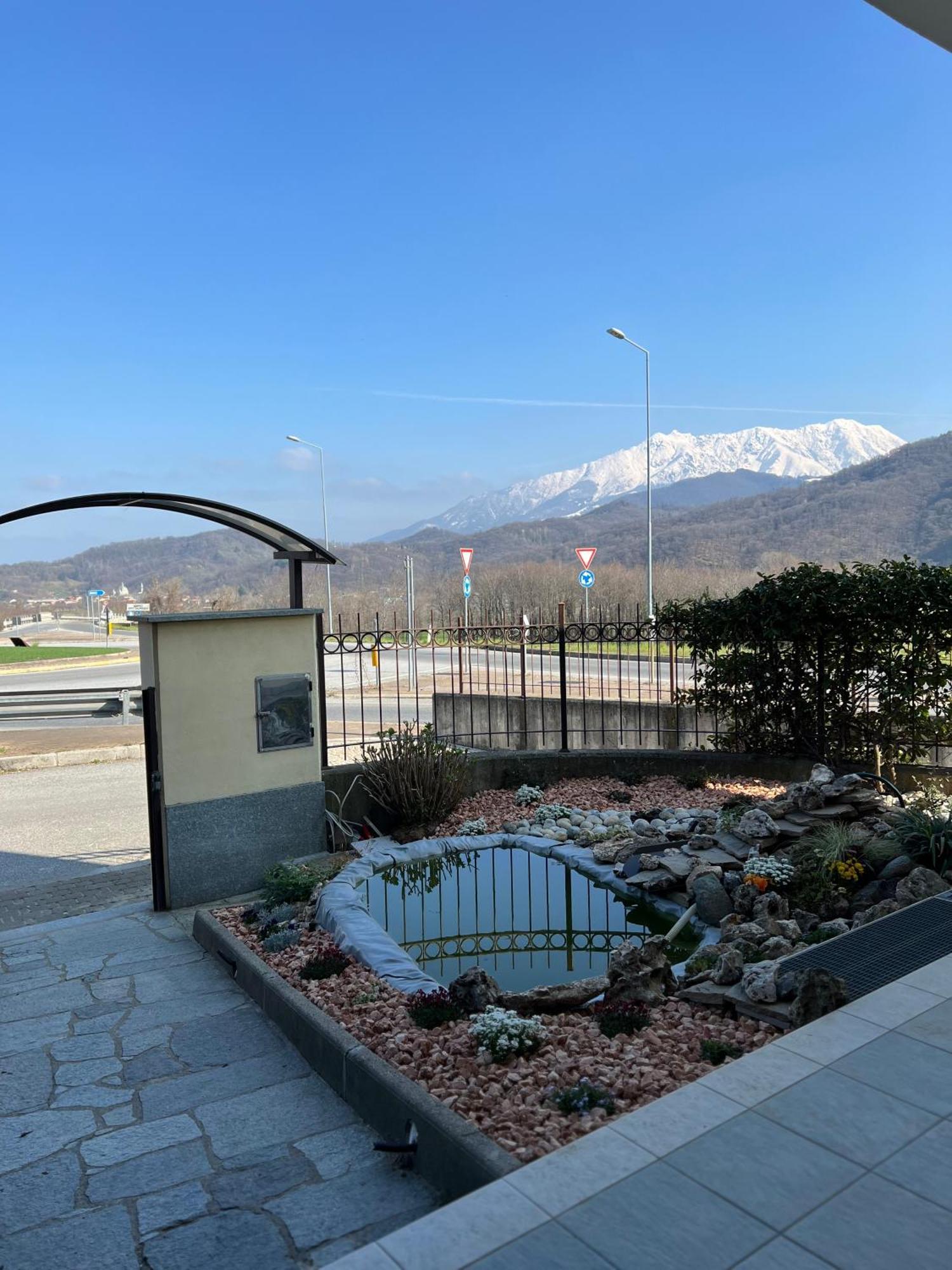 Casa I Cedri Apartment Borgo San Dalmazzo Luaran gambar