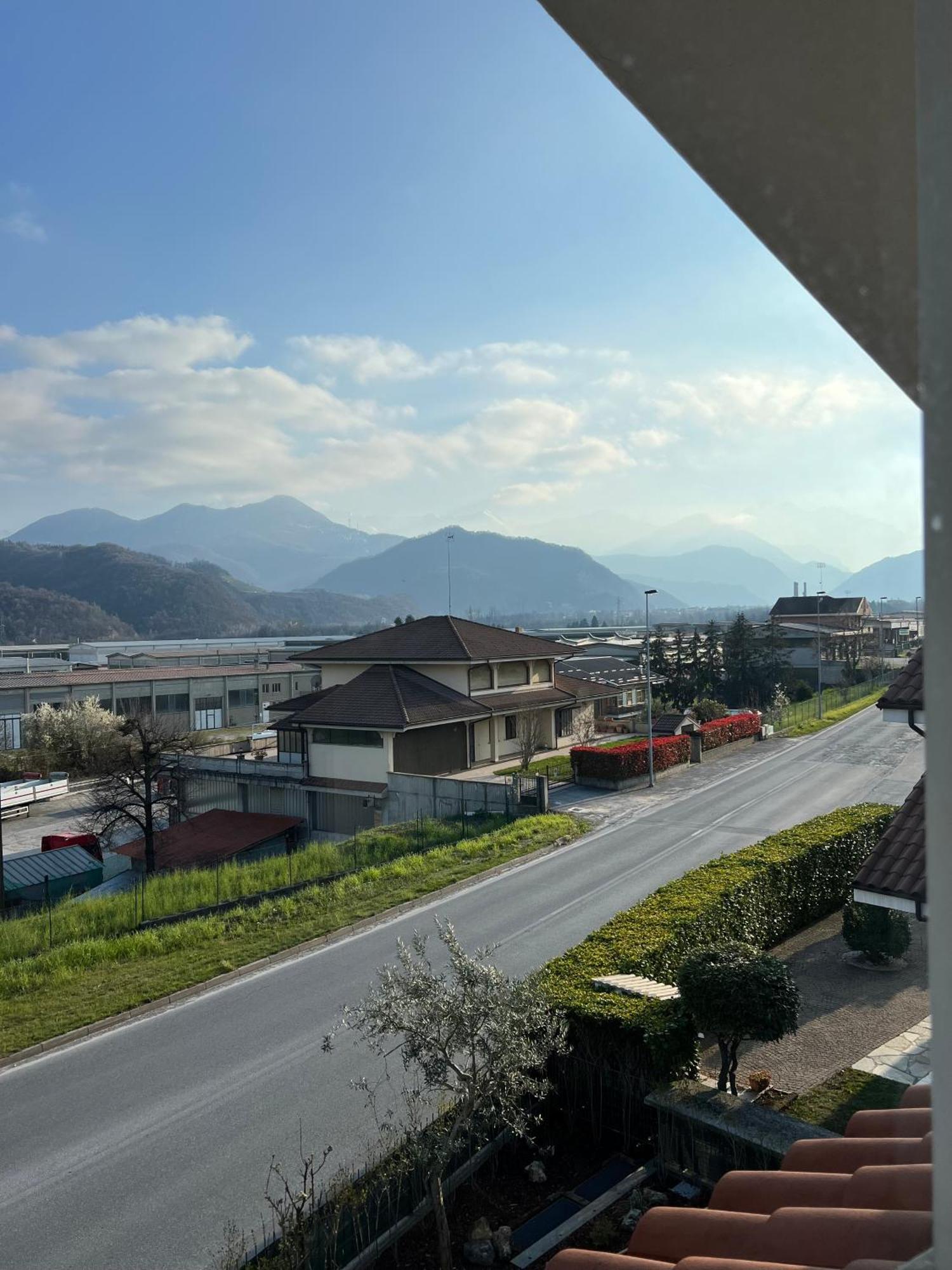 Casa I Cedri Apartment Borgo San Dalmazzo Luaran gambar